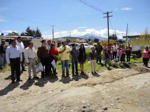 Banderazo a pavimentación en Tzompantepec imagen 4