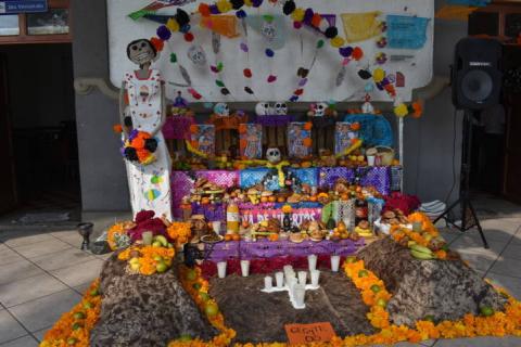 Realizan concurso de ofrendas en Zacatelco imagen 1