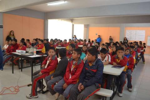 SMDIF de Tlaltelulco y DIF Estatal imparten la conferencia "Acoso Escolar" imagen 2