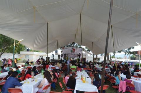 A lo largo y ancho del Municipio de Calpulalpan festejan “Día de las Madres” imagen 4