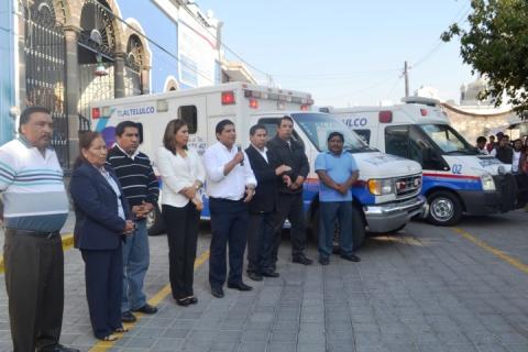 Entrega Polvo Rea segunda ambulancia equipada al SUAPH de Tlaltelulco imagen 3