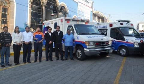 Entrega Polvo Rea segunda ambulancia equipada al SUAPH de Tlaltelulco imagen 1