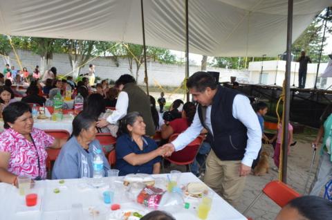 A lo largo y ancho del Municipio de Calpulalpan festejan “Día de las Madres” imagen 6