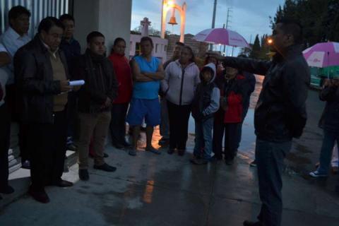 Rubén Pluma Morales le toma protesta a Delegado de Col. La Venta imagen 3