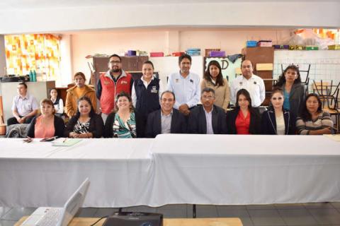 Combate gobierno municipal de Zacatelco rezago educativo