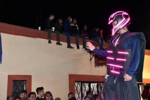 Llega la navidad al pueblo mágico de Tlaxco con emotivo desfile imagen 2