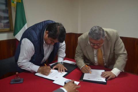Ayuntamiento y arbitraje médico firman convenio de colaboración imagen 2