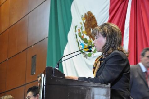 Senadora Cuéllar: México enfrenta un grave deterioro social imagen 1
