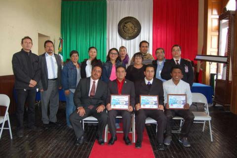 Primera entrega del Premio Municipal, a los mejores deportistas de Calpulalpan imagen 4