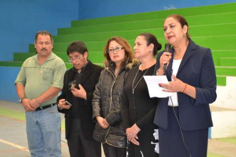 Lilia Olvera convive con pacientes de la UBR Nanacamilpa imagen 5