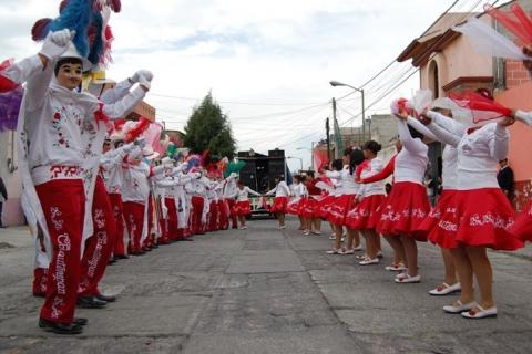 Música, color y baile en mi destino...Carnaval Chiautempan 2015 imagen 3