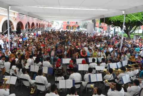 Clausuran Festival Cultural Tlaxcala Capital con la Guelaguetza y la Banda Mixe imagen 2