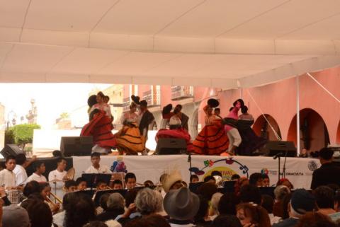 Clausuran Festival Cultural Tlaxcala Capital con la Guelaguetza y la Banda Mixe imagen 4