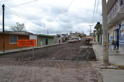 Vecinos agradecen adoquinamiento de calle a alcaldesa imagen 11