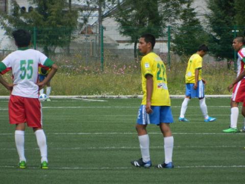 "El jugador de nacionalidad Colombiana, Sabastián Baracaldo, marcó gol en el último encuentro de Linces de la UMT, con 16 años de edad el delantero proviene de la Universidad Católica de Colombia como intercambio deportivo con la Universidad Metropolitana de Tlaxcala". "El jugador de nacionalidad Colombiana, Sabastián Baracaldo, marcó gol en el último encuentro de Linces de la UMT, con 16 años de edad el delantero proviene de la Universidad Católica de Colombia como intercambio deportivo con la Universidad Metropolitana de Tlaxcala".