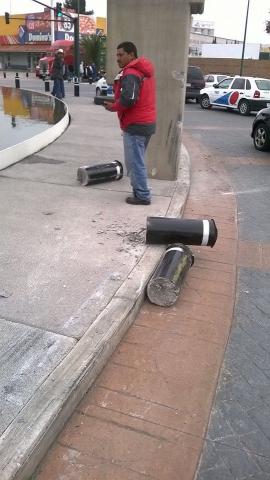 Son constantes los accidentes en la rotonda de la maquinita imagen 8