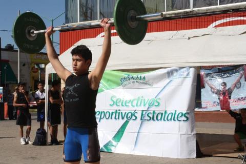 Convoca Federación de levantamiento de pesas a tlaxcaltecas para campamento