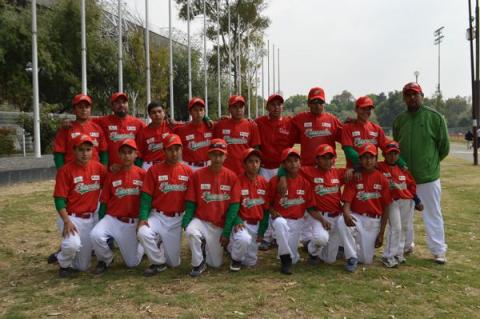 Selectivo tlaxcalteca pre junior vence a IPN en el béisbol