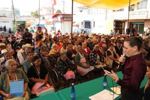 Inaugura Presidente del DIF jornada del adulto mayor