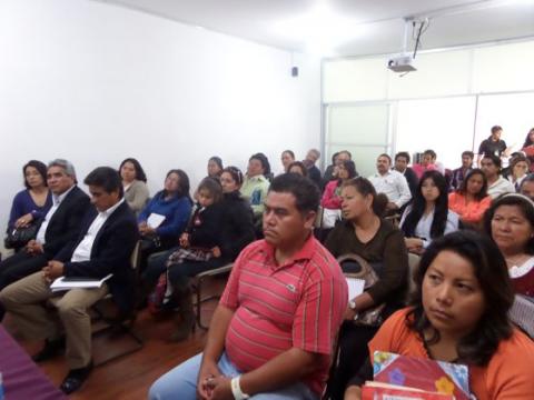 “En Tetla se trabaja para mejorar la educación”: Javier Hernández