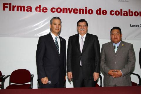 Signa Tlaxcala con el Conapred convenio para prevenir la discriminación