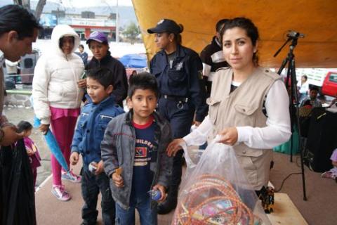 Panotla y su presidenta honorífica, cumple con los niños