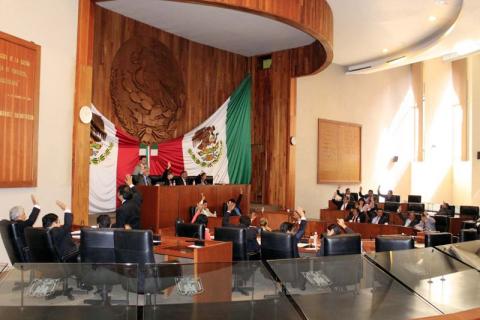 A pesar de berrinches, frena PRI inclusión de diputados opositores