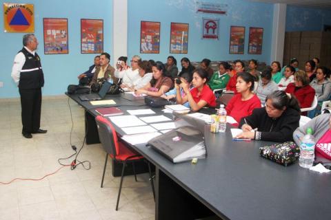 Capacita protección civil a estancias infantiles de Tlaxcala para prevenir accidentes