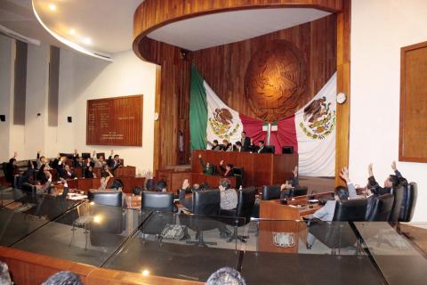 Reanudan diputados aprobación de cuentas públicas 2015