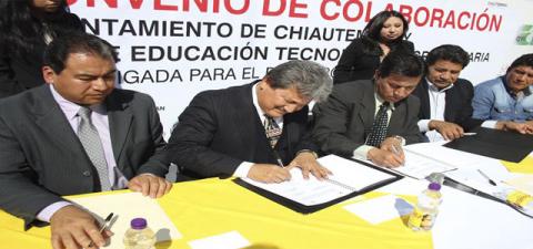 Pactan colaboración Chiautempan y Brigada 119 de la DGTETA