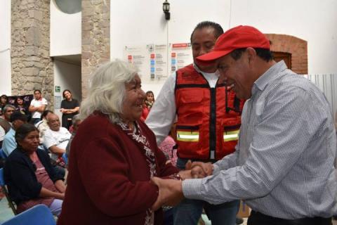 Ayuntamiento y CEPC entregan paquetes invernales a grupos vulnerables imagen 1