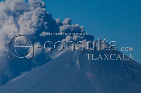 Intensa actividad presenta el volcán Popocatépetl