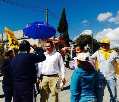 Arranca Eloy Reyes su precampaña en Apetatitlán imagen 2