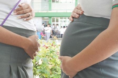 En Tlaxcala casi 4 mil menores se han embarazado en medio año