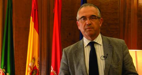 Alcalde de Pamplona España desea éxito a la Huamantlada