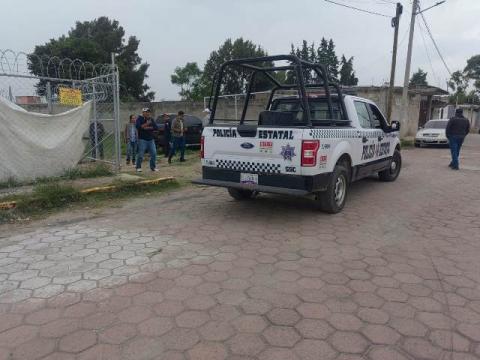 Estafadores se adueñan de terreno y presuntamente con aval notarial en Axocomanitla