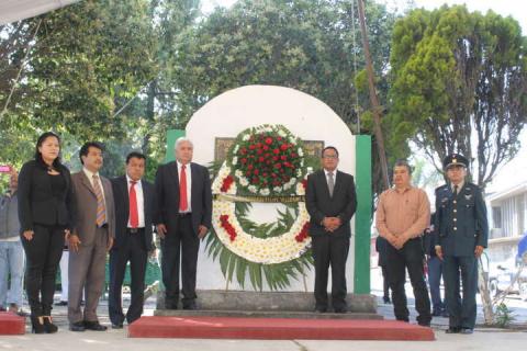 Conmemoran en Papalotla aniversario luctuoso de Felipe Villegas