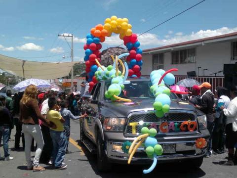 Príncipe de Camerún corona a la reina de la Feria Tocatlán imagen 5