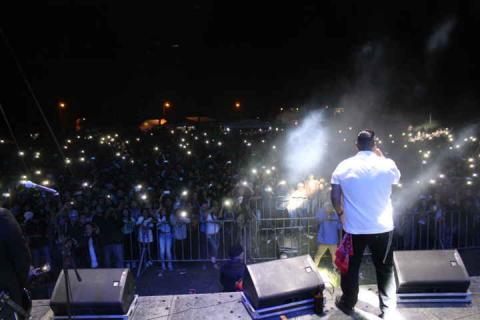 Disfrutan de ocho mil asistentes concierto de Inspector en Feria Papalotla 2015 imagen 4