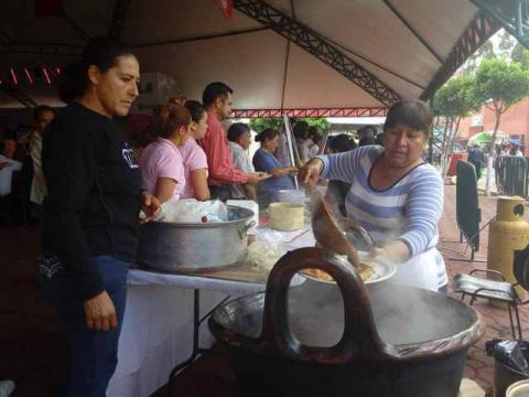 El mole de Papalotla presente en el festival de la Feria Tlaxcala 2015 imagen 2