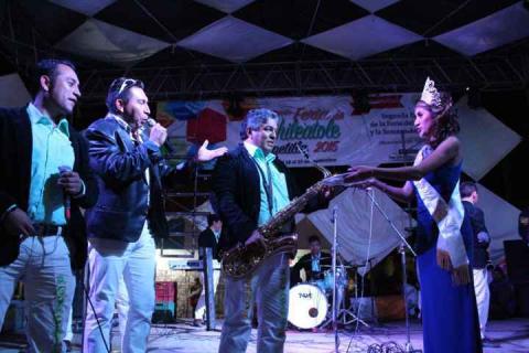 Alcalde Hugo Celis clausura feria del chileatole “Tepetitla 2015” imagen 3