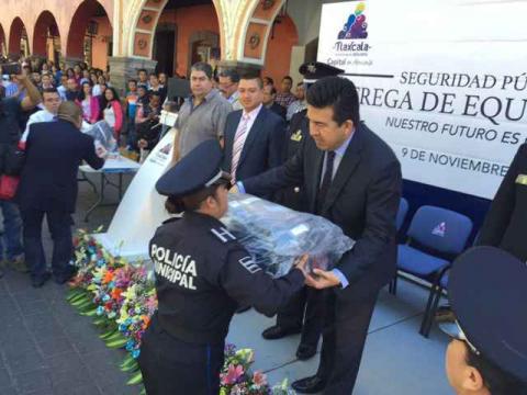 Llegan nuevas patrullas municipales a la capital: AEJ imagen 1