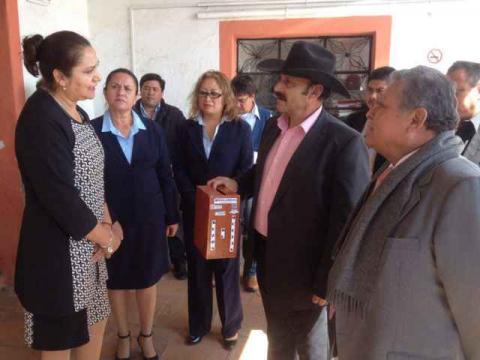 Colocan buzón de quejas y sugerencias sobre arbitraje médico en Nanacamilpa imagen 2