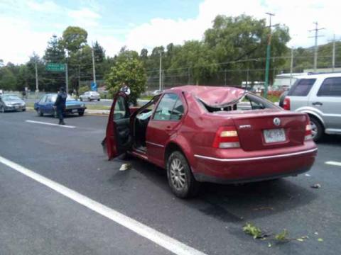 Aparatoso accidente en la carretera de la muerte imagen 5