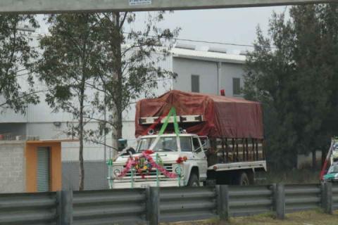Miles de peregrinos cruzan por Tlaxcala rumbo a la Villa de Guadalupe imagen 2