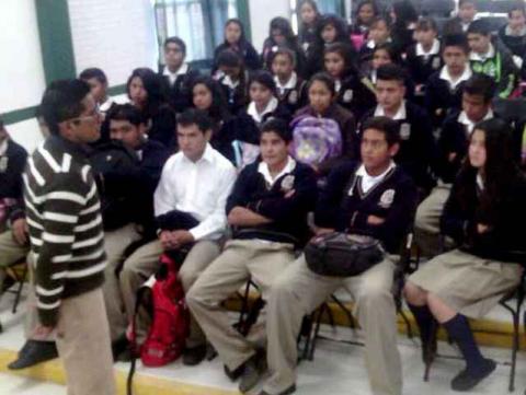 Imparten capacitación de valores cívicos a jóvenes de Nanacamilpa imagen 2
