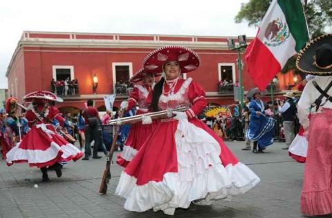 Espectacular y emotivo desfile de Carnaval en Tlaxcala imagen 2