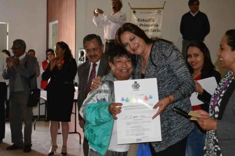 INEA reconoce a LCO encaminar acciones al fomento educativo imagen 7