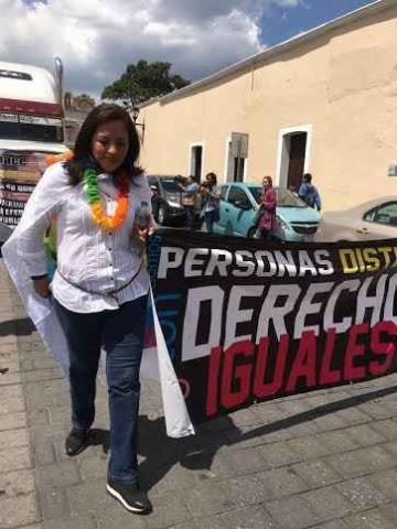 Desfile lésbico-gay por la igualdad y tolerancia en Tlaxcala imagen 7
