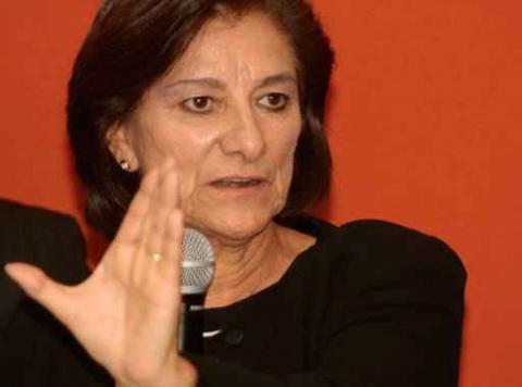 Berrinche de Adriana Moreno ocasionaría renuncia al cargo
